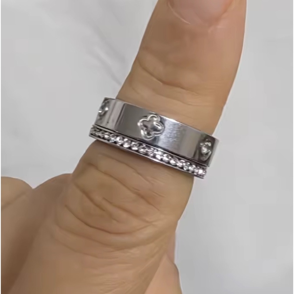 NEW BEAUTIFUL 18k WHITE GOLD PLATED CLOVER RING SET, CLOVER‎ RING, DIAMOND RING - Picture 9 of 10